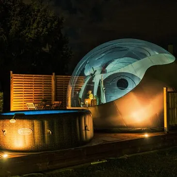 Nuit en Bulle avec Jacuzzi Privatif près de Pau