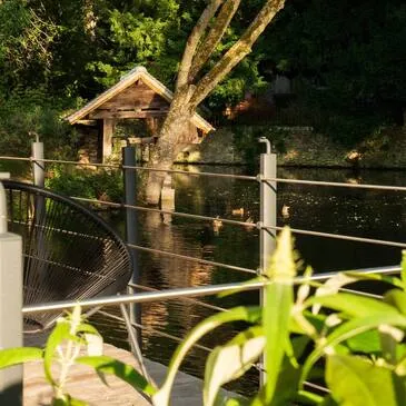 Nuit en Cabane sur l'Eau près de Fontainebleau