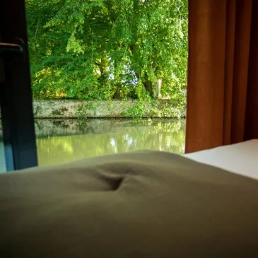 Nuit en Cabane sur l'Eau près de Fontainebleau