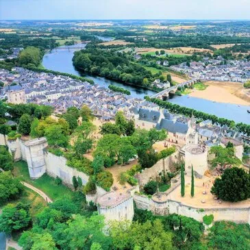 Vol en Montgolfière à Chinon - Survol de la Forteresse Royale