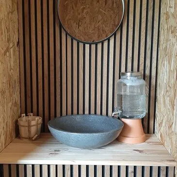 Nuit en Écolodge avec Bain Nordique Privatif près de Nantes