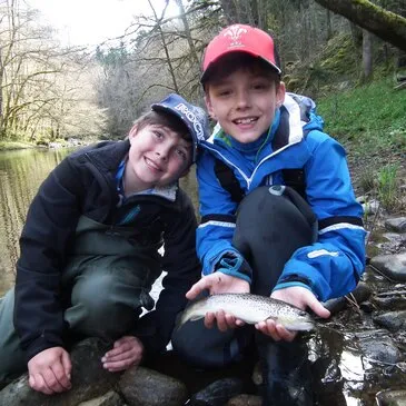 Initiation à la Pêche à la Truite près de Mauriac en Auvergne