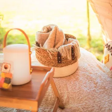 Nuit Insolite en Tonneau avec Spa Privatif près de Lourdes