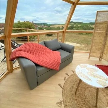 Nuit en Dôme Perché avec Jacuzzi près de Troyes