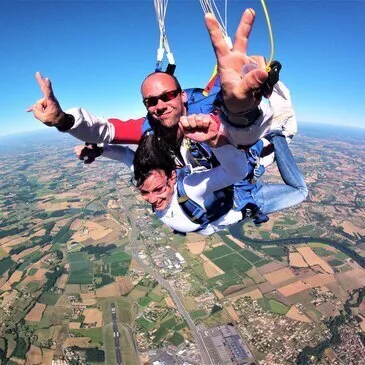 Saut en Parachute près de Mende
