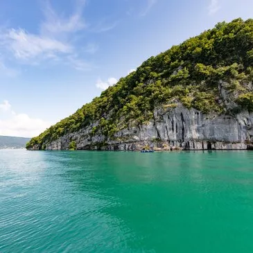 Balade Privative en Bateau sur le Lac d'Annecy