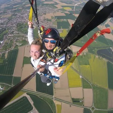 Saut en parachute près de Belfort