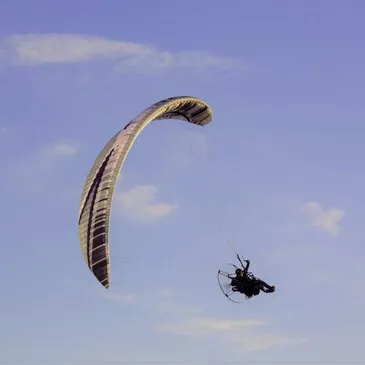 Baptême en Paramoteur près de Bourges - Survol du Berry