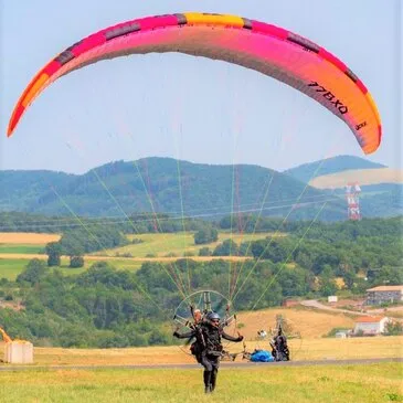 Baptême en Paramoteur près de Bourges - Survol du Berry