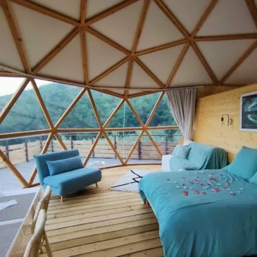 Nuit en Dôme près de Perpignan