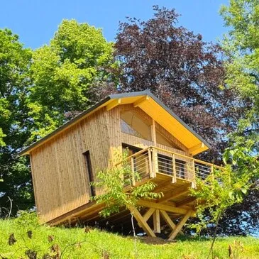 Nuit en Cabane sur Pilotis à Dole