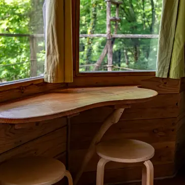Cabane dans les Arbres près de Dole