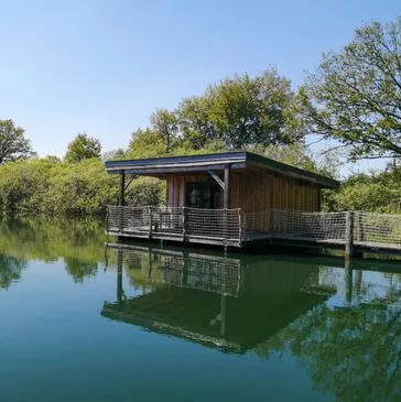 Cabane sur l'Eau près de Sarrebourg