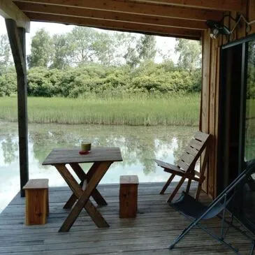 Cabane sur l'Eau près de Sarrebourg