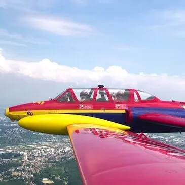 Initiation au Pilotage d'Avion de Chasse Fouga Magister à Valence