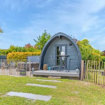 Nuit en Pod avec Spa Privatif près de Jonzac