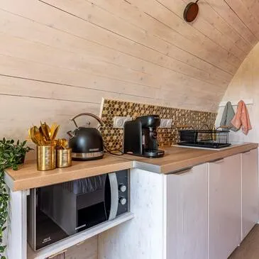 Nuit en Pod avec Spa Privatif près de Jonzac