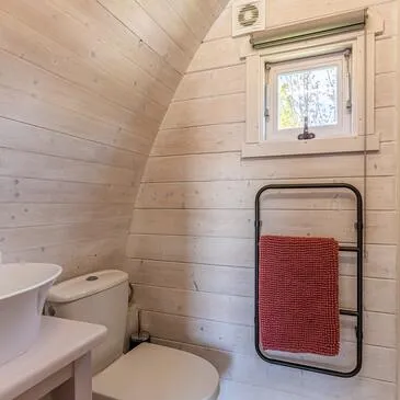 Nuit en Pod avec Spa Privatif près de Jonzac