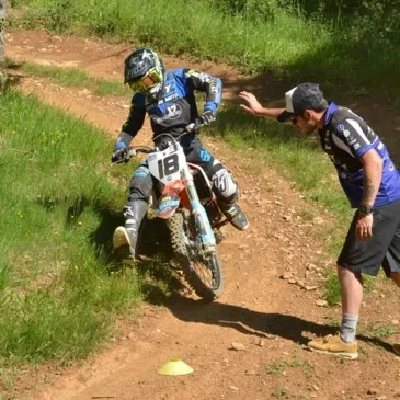 Initiation au Moto-Cross près de Villefranche-de-Rouergue