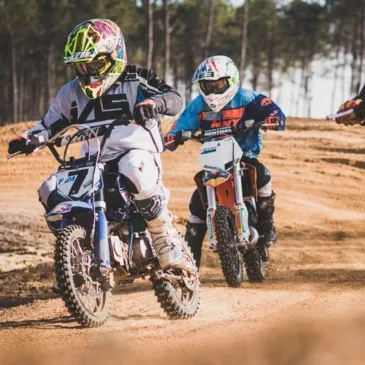 Initiation au Moto-Cross près de Villefranche-de-Rouergue
