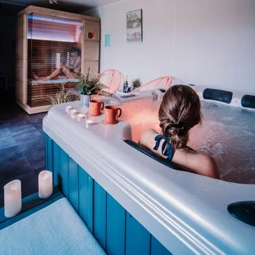 Nuit en Roulotte avec Spa Privatif près de Caen