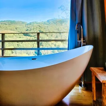 Cabane sur Pilotis près de Tulle