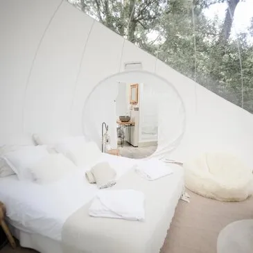 Nuit en Bulle avec Jacuzzi Privatif près de Bordeaux