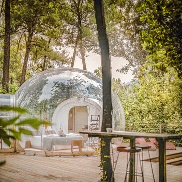 Nuit en Bulle avec Jacuzzi Privatif près de Bordeaux