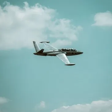 Vol en Avion de Chasse Fouga près d'Amiens - La Baie de Somme