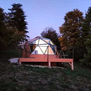 Nuit en Dôme de Verre Près de Reims