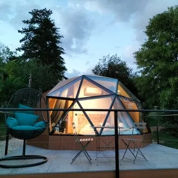 Nuit en Dôme de Verre Près de Reims