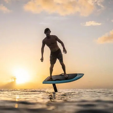 Initiation au Surf électrique à Foil à Deauville
