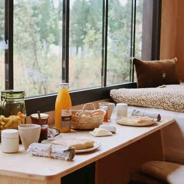 Tiny House avec Jacuzzi Privatif près de Saint-Rémy-de-Provence