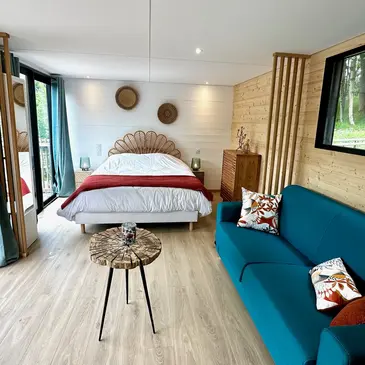 Cabane sur l'eau près de Reims