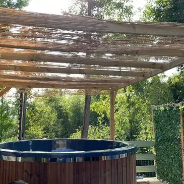 Cabane avec Spa Privatif près de Vichy