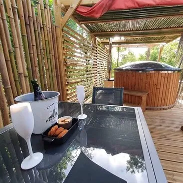 Cabane avec Spa Privatif près de Vichy