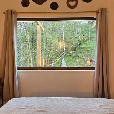 Nuit en Lodge avec Spa Privatif près de Clermont Ferrand