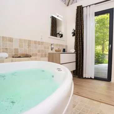 Cabane avec spa près de Soissons