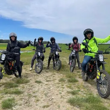 Randonnée en Moto Tout-Terrain Electrique près d'Orleans