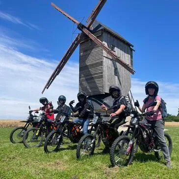 Randonnée en Moto Tout-Terrain Electrique près d'Orleans
