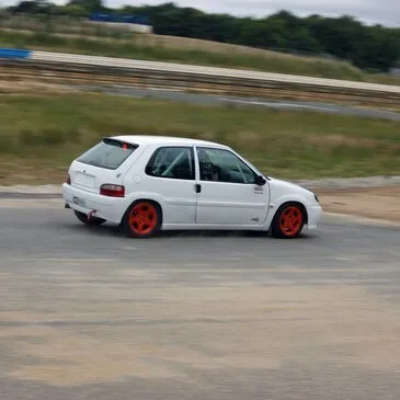 Stage de Rallycross en Saxo VTS - Circuit de Faleyras
