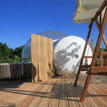 Nuit en Bulle avec Jacuzzi Privatif près de Moissac