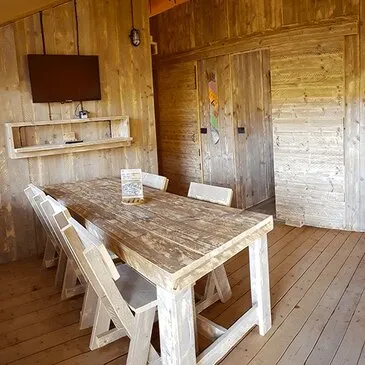 Dormir avec les Loups au Zoo de Cerza à Lisieux