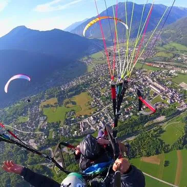 Baptême en Parapente près d'Albertville