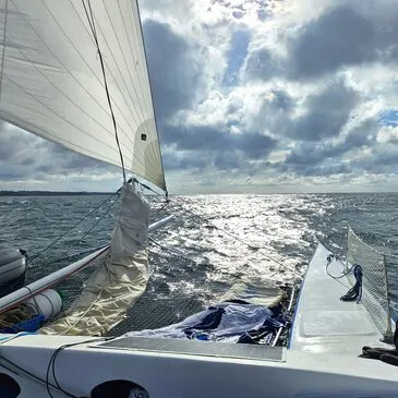 Journée en Catamaran de Course à Névez - Ile de Groix / Glénan