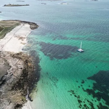 Journée en Catamaran de Course à Névez - Ile de Groix / Glénan