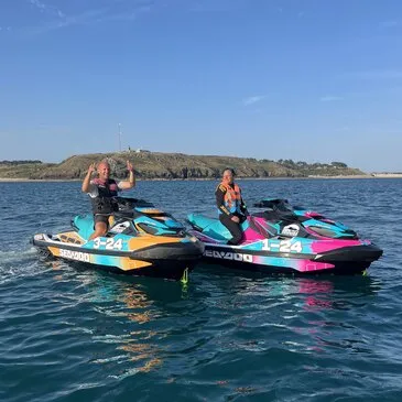 Randonnée en Jet Ski à Saint-Germain-sur-Ay