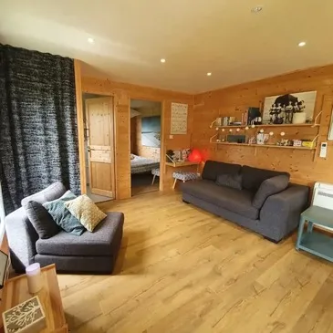 Nuit en Chalet avec Jacuzzi aux Écolodges Bien-Hêtre près de Pau