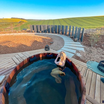 Écolodge de Luxe avec Bain Nordique à Saint-Mards-en-Othe