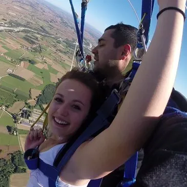 Saut en Parachute à Fayence dans le Var